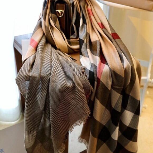 Women Scarf - Picture 5 of 6